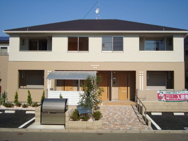 建物外観　外観写真（昼）