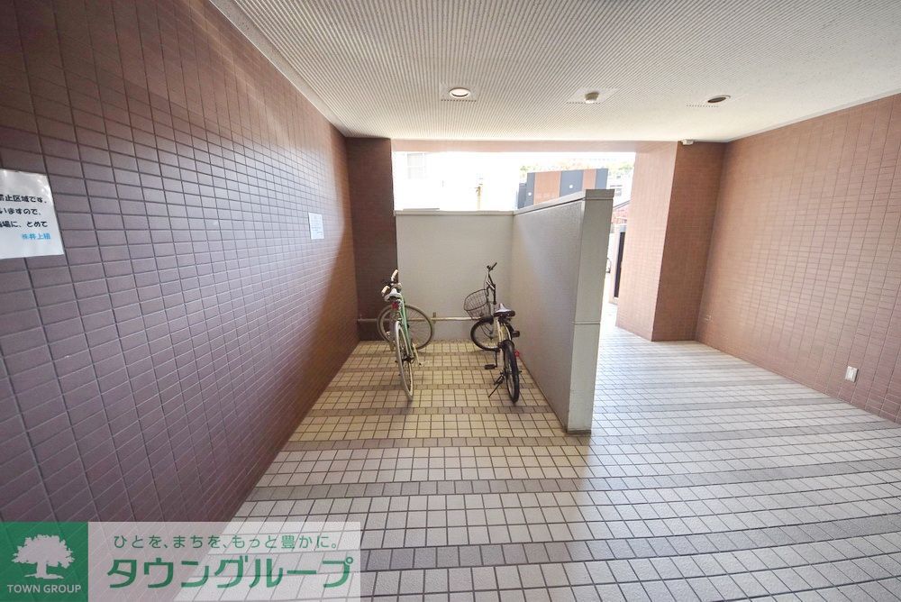 その他　エントランス