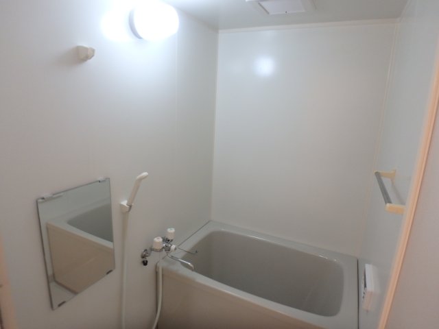 バス・シャワールーム　一日の疲れをゆっくり癒してください！