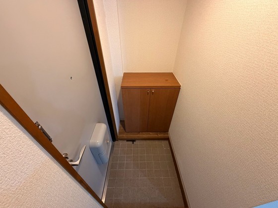 グラナティス西原の玄関写真