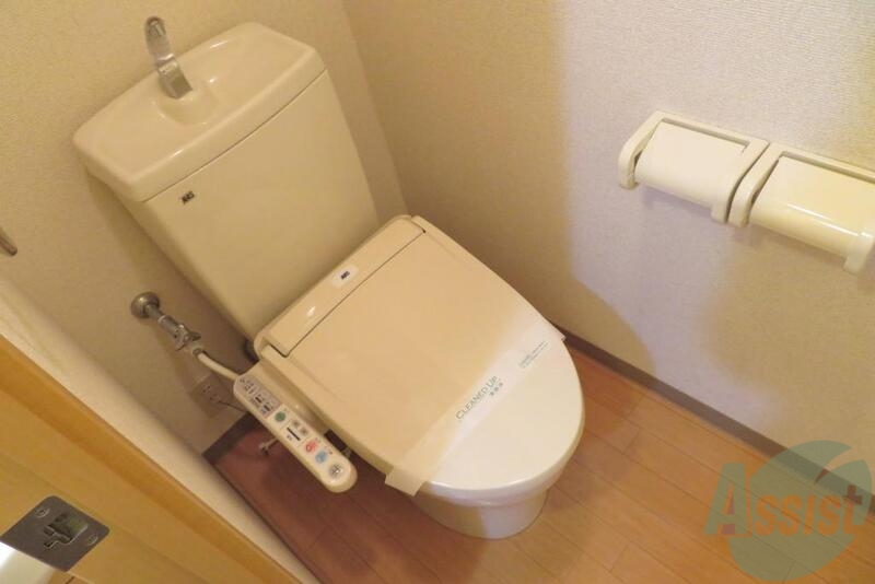 トイレ　トイレにはちゃんとウォシュレットも完備です。