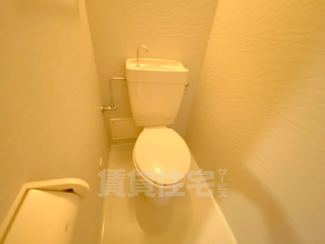 エスリード新大阪第8のトイレ写真