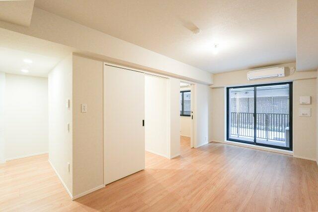 東急大井町線 大岡山駅 徒歩10分 4階建 築2年の居間写真