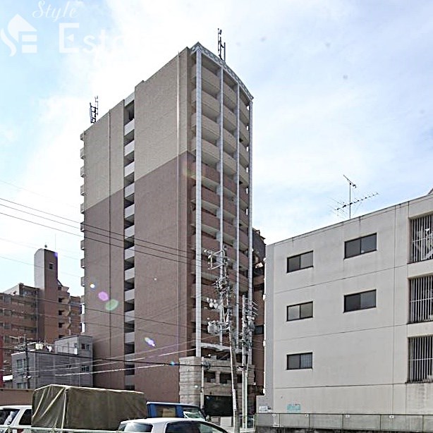地下鉄鶴舞線 上前津駅 徒歩5分 築19年
