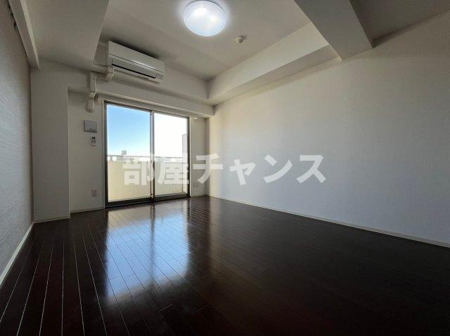 地下鉄鶴舞線 鶴舞駅 徒歩5分 13階建 築19年の居間写真