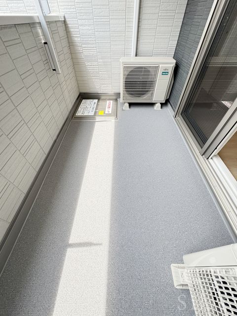 地下鉄四つ橋線 岸里駅 徒歩8分 3階建 築2年の内装写真