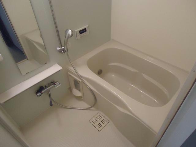 バス・シャワールーム　別部屋参考写真
