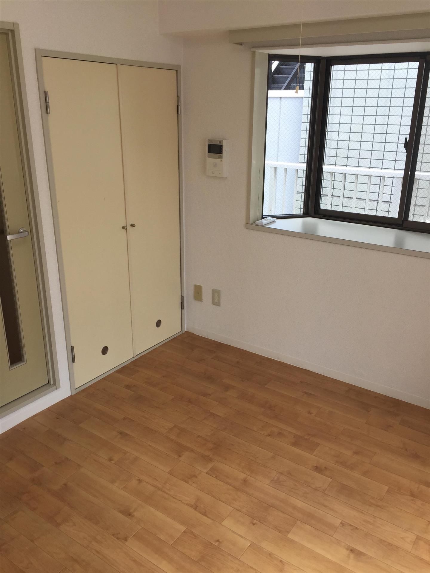 ホーユウコンフォルト陣場町の居間写真