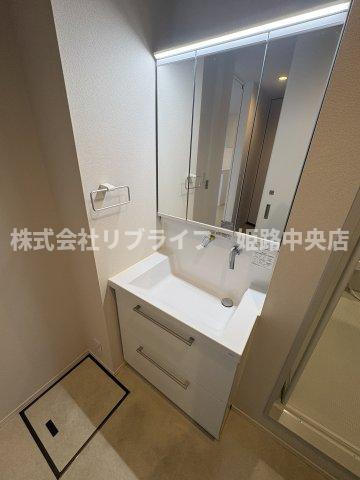 フォレスタ南条の内装写真