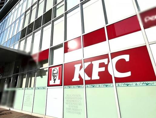 飲食店　ケンタッキーフライドチキンピーコックストア芝浦アイランド店（飲食店）まで389m