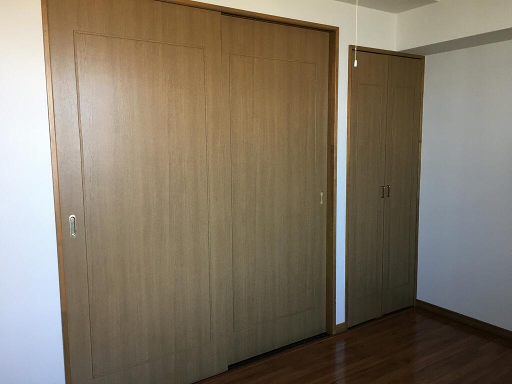 収納　写真は同タイプの別部屋です