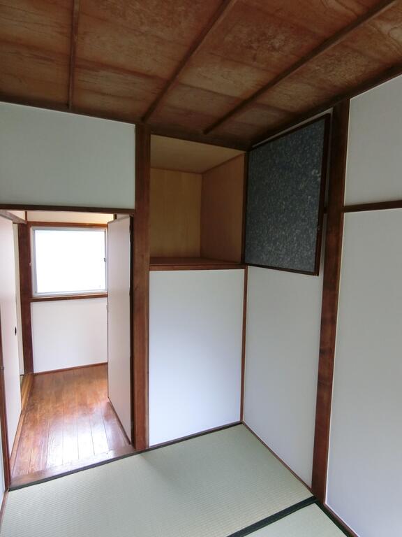 その他部屋・スペース　2階和室3帖