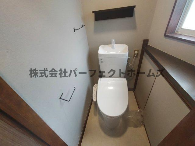 【須山町戸建て　賃貸のトイレ】