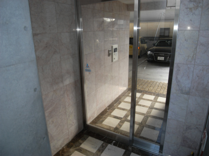 セキュリティ　オートロックです。