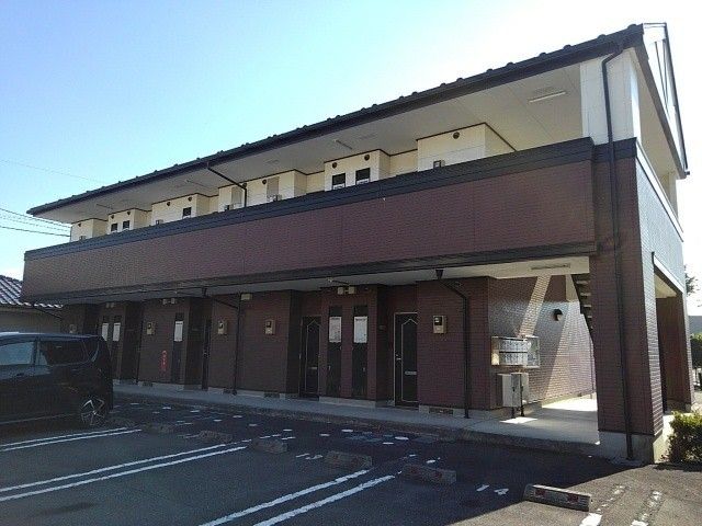 アベニールハイムＢの建物外観