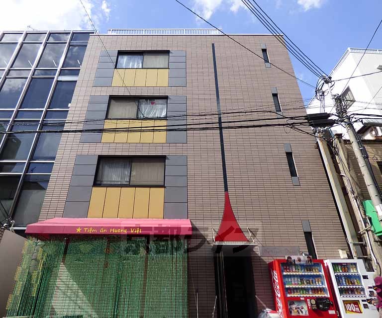京都市中京区西押小路町のマンションの建物外観