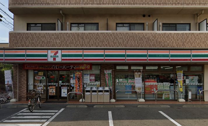 コンビニ　セブンイレブン 広島宇品神田4丁目店（コンビニ）まで338m