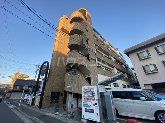 春日井市高蔵寺町のマンションの建物外観