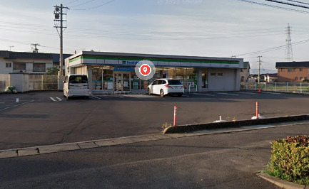 コンビニ　ファミリーマート 高松西春日店（コンビニ）まで537m