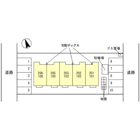 【レガーロの駐車場】