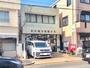郵便局　汐路郵便局（郵便局）まで340m