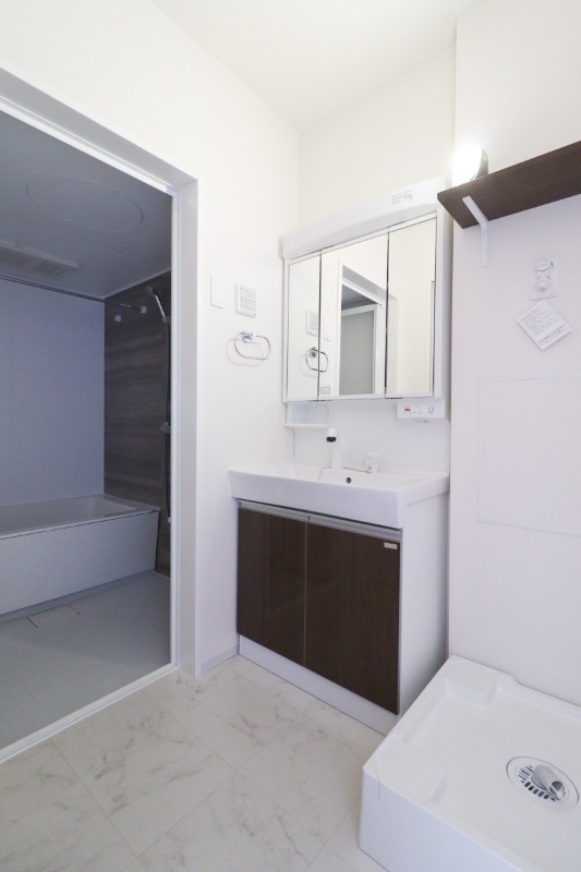 洗面設備　図面と現状に相違がある場合には現状を優先