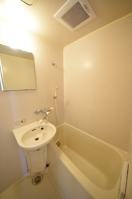 バス・シャワールーム　★今日の疲れを癒しましょ★