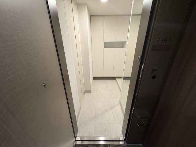 玄関　明るい玄関です