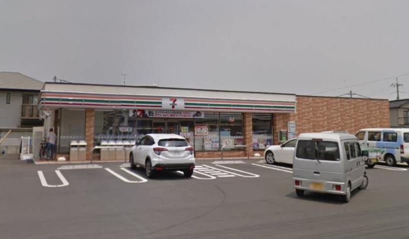 コンビニ　セブンイレブン（コンビニ）まで249m