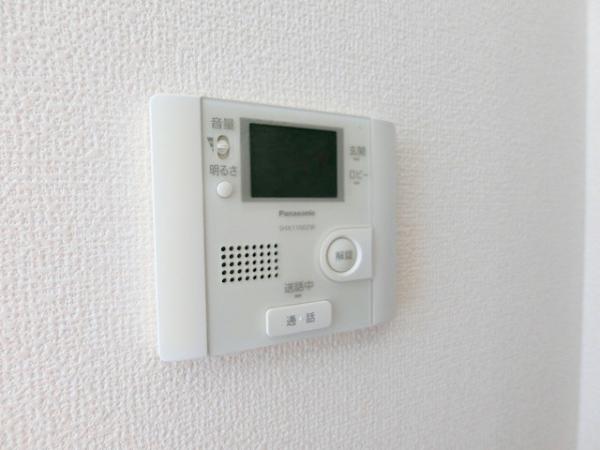 セキュリティ　モニタ付きインターホン