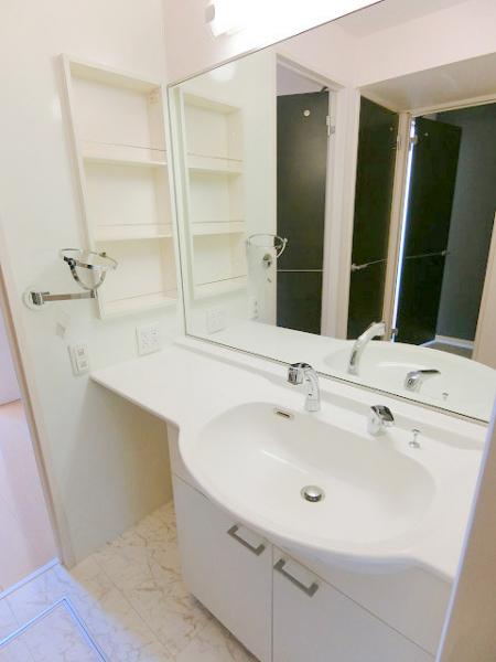 洗面設備　★独立洗面台★