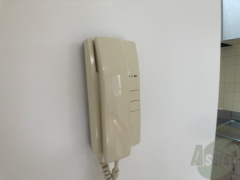 セキュリティ　インターホンは通話ができるので急な訪問があっても安心です。