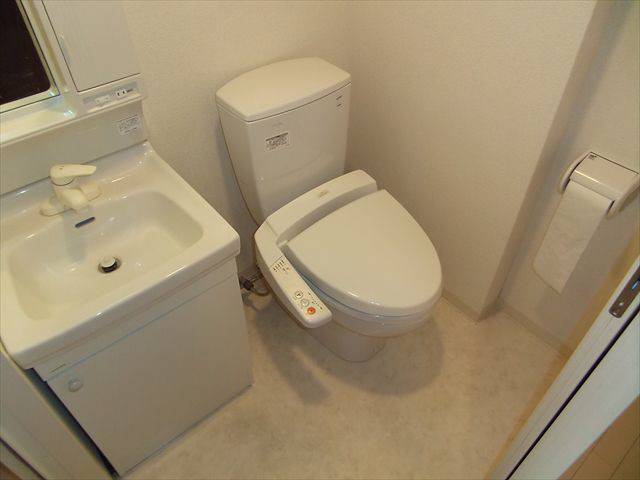 トイレ　脱衣所