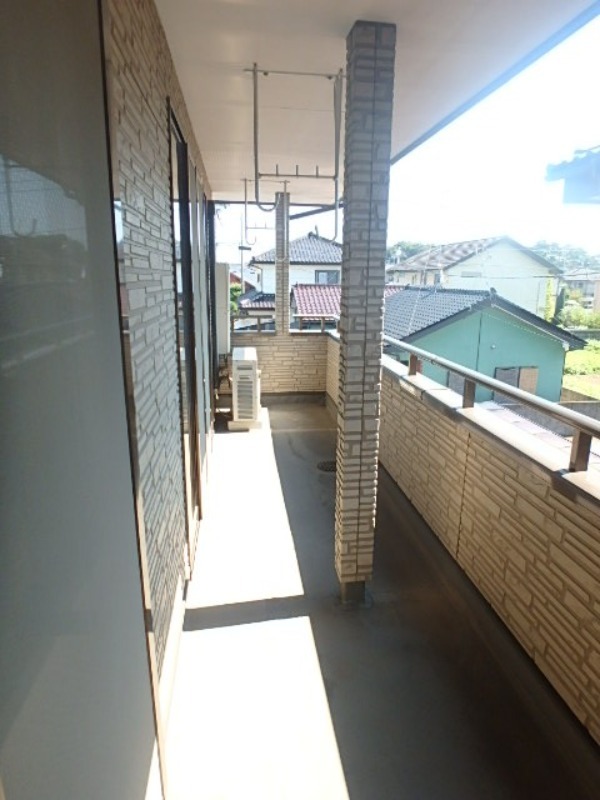 バルコニー　図面と現状に相違がある場合には現状を優先