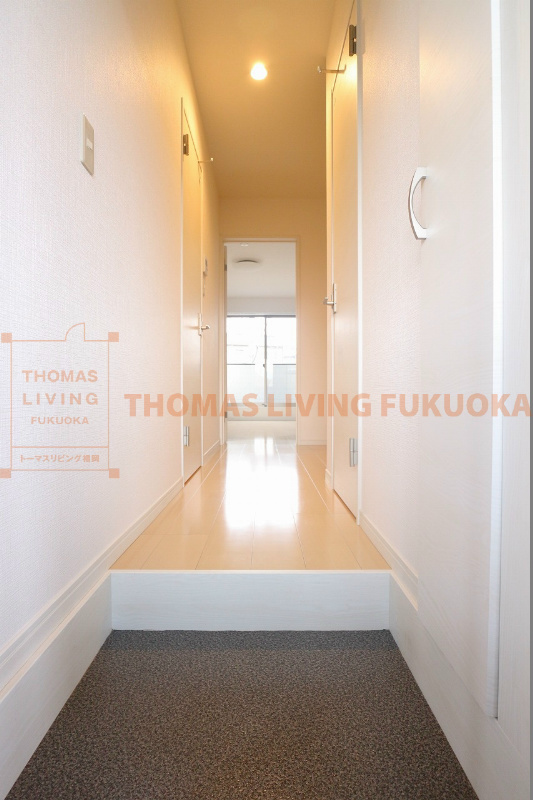 玄関　大きなシューズBOXあります。