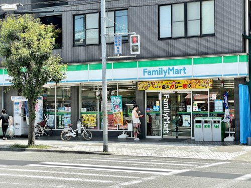 コンビニ　ファミリーマート 阿倍野王子町店（コンビニ）まで194m