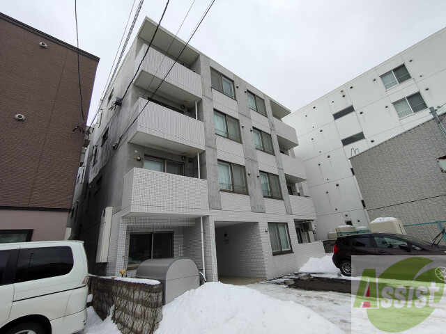 建物外観　札幌市東区北１２条東「ル・ファールＮ１２」