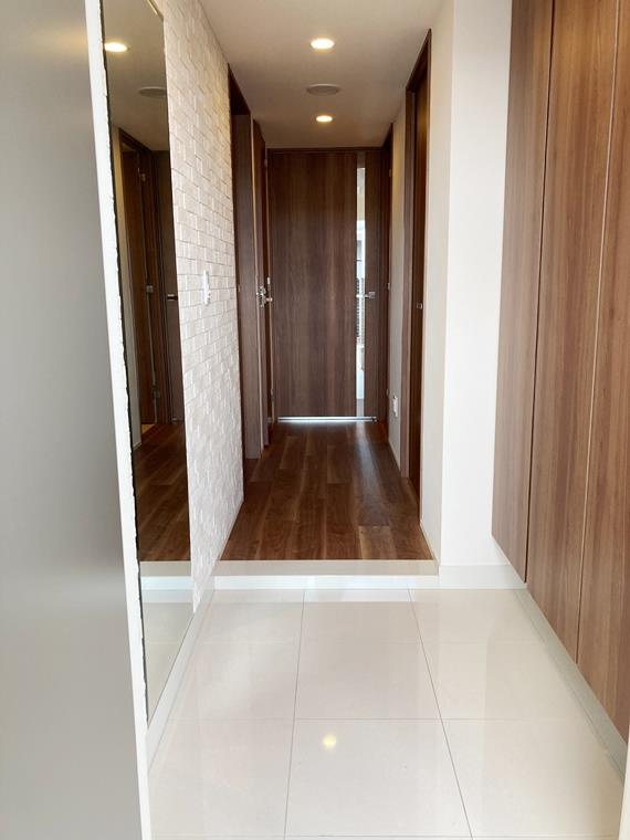 玄関　シンプルで使いやすい玄関です