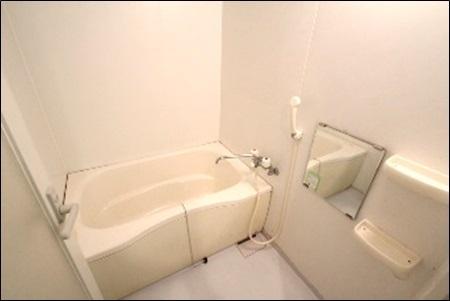 バス・シャワールーム　※同物件別室※