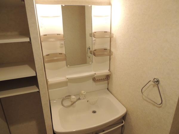 洗面設備　※同物件別室※