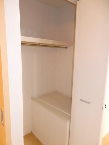 収納　たっぷりとした収納スペースです