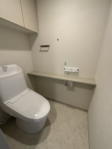 トイレ　参考写真