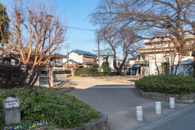 公園　羽衣公園（公園）まで635m