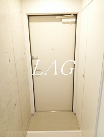 玄関　玄関です。