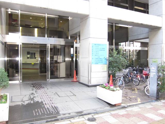 図書館　北区立滝野川西図書館（図書館）まで384m