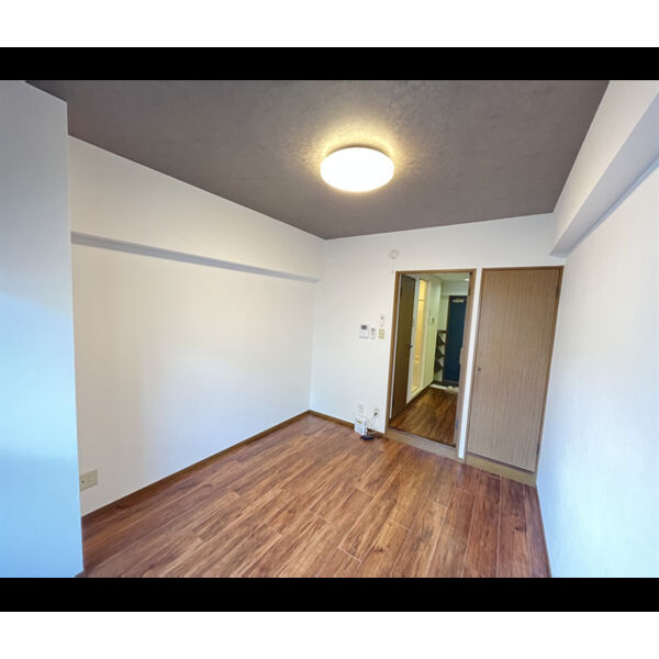 居室・リビング　※別室の参考写真の為、現況優先です。