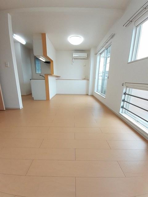 居室・リビング　リビング