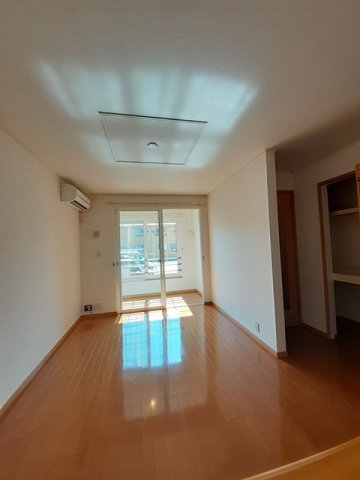 居室・リビング　使いやすいリビングです