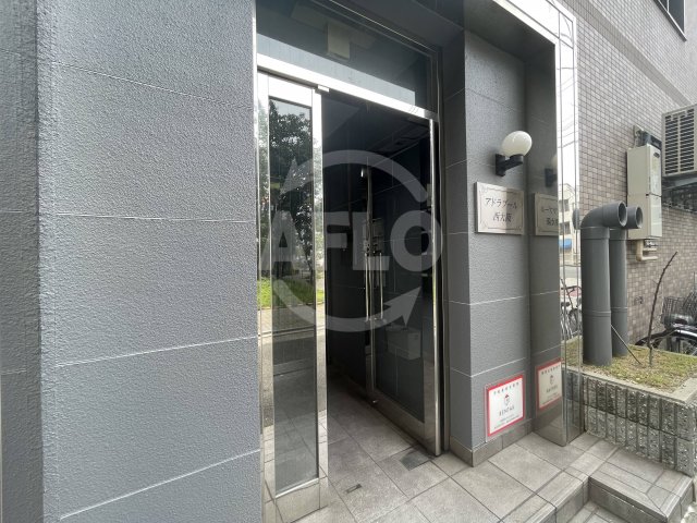 エントランス　アドラブール西大阪
