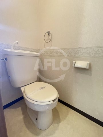 トイレ　アドラブール西大阪